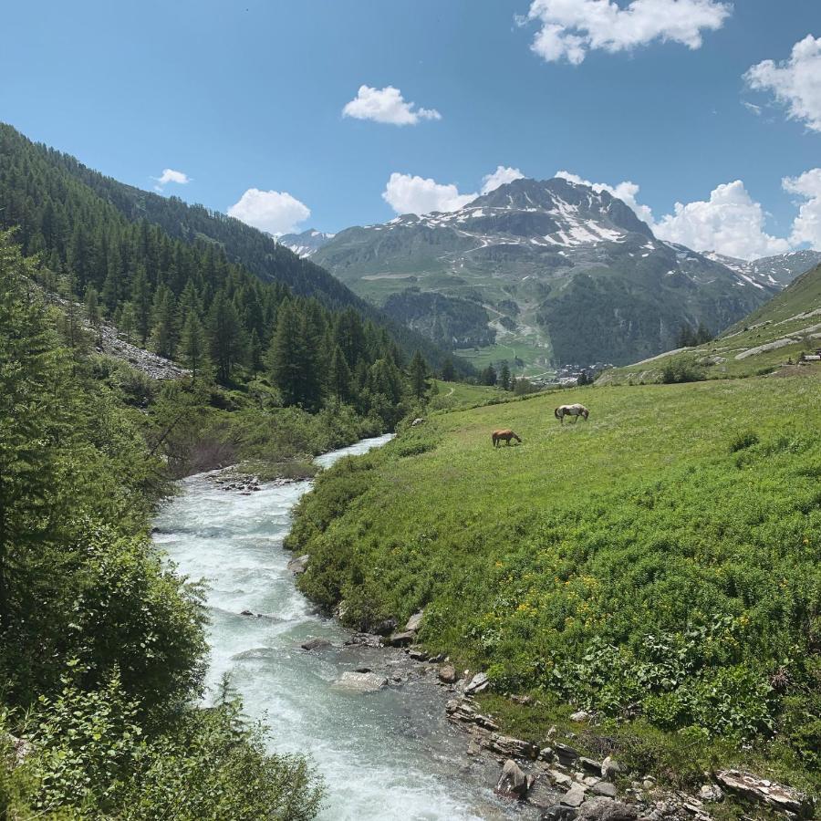 Maison De Famille Les 5 Freres Val-dʼIsère المظهر الخارجي الصورة