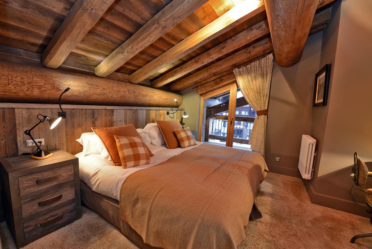 Maison De Famille Les 5 Freres Val-dʼIsère المظهر الخارجي الصورة