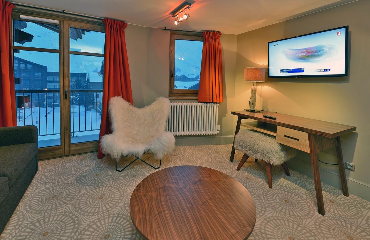 Maison De Famille Les 5 Freres Val-dʼIsère المظهر الخارجي الصورة